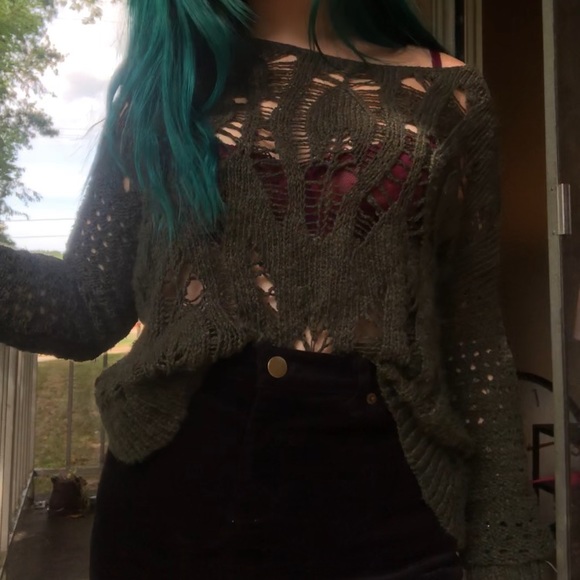 Forest green knit sweater - Picture 1 of 3